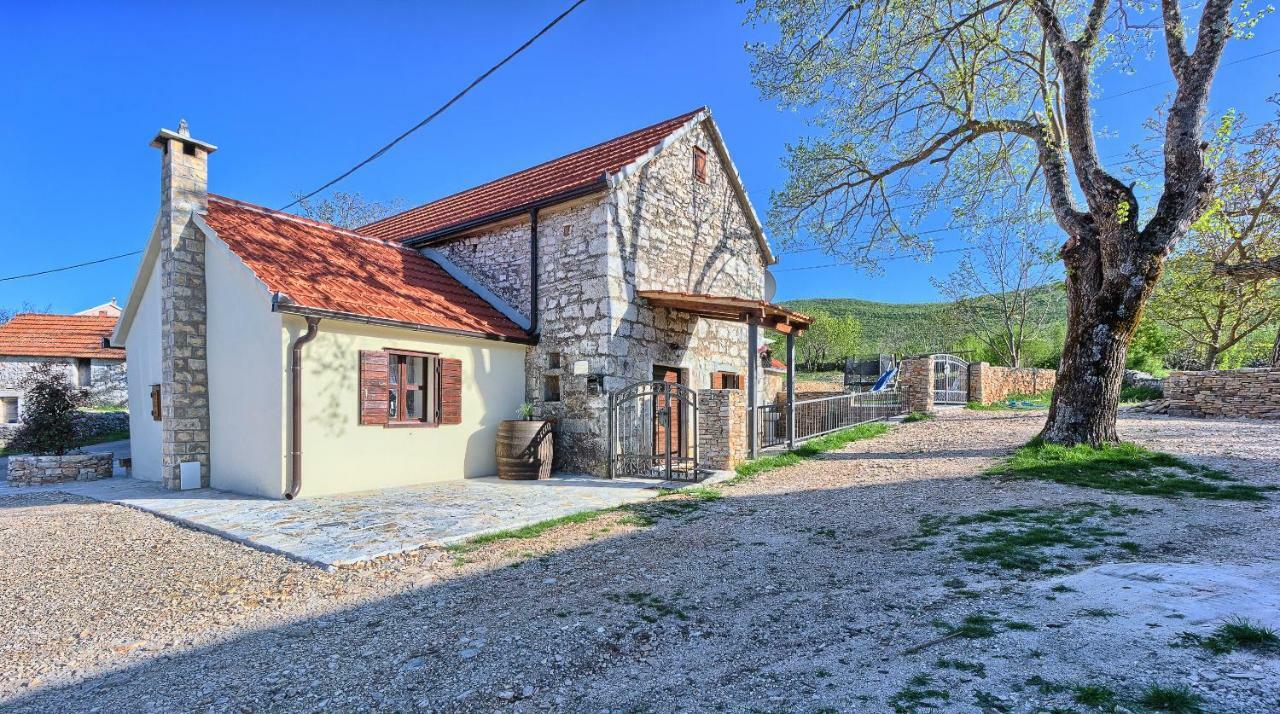 Dalmatia Stone House - Heated Pool Guest House Biorine Bagian luar foto