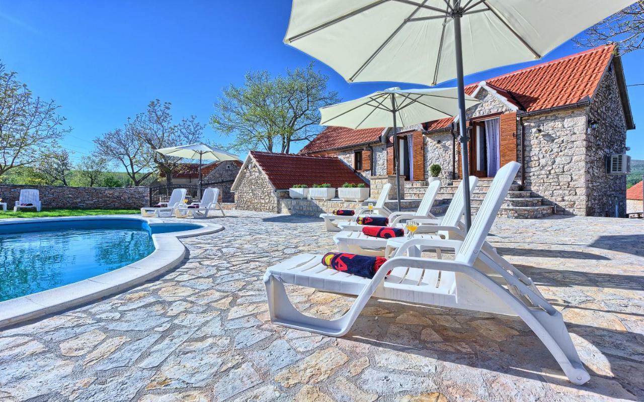 Dalmatia Stone House - Heated Pool Guest House Biorine Bagian luar foto